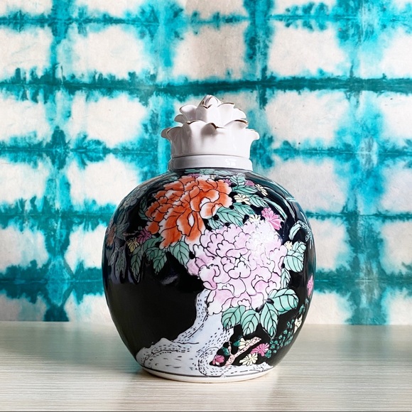 Other - VTG Oriental Asian Black White Floral Decor Mini Jar with Lid Vase Home Decor